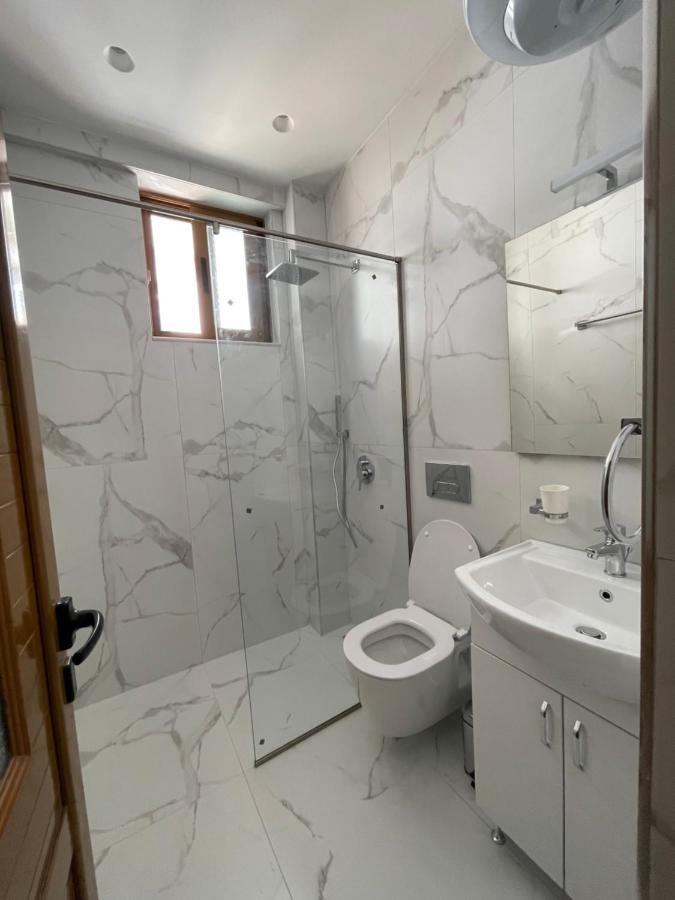 Sun And Sea Apartment Saranda ภายนอก รูปภาพ