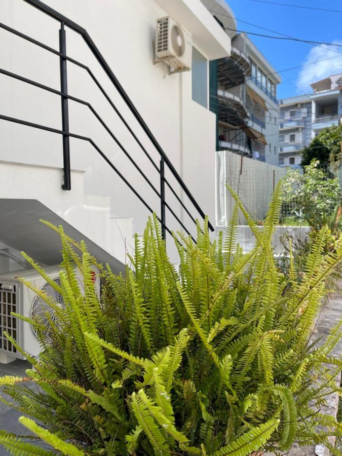 Sun And Sea Apartment Saranda ภายนอก รูปภาพ